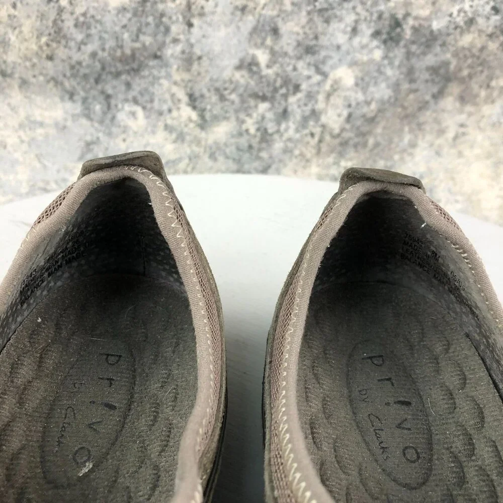 Privo by Clarks Women's Size 8M Brown Suede Low Top Lace Up Sneakers Shoes